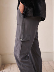 Becca silk cargo pant - Carbon