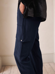 Becca silk cargo pant - Navy