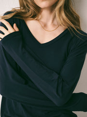 Wanda v-neck long sleeve top - Navy | NRBY Clothing