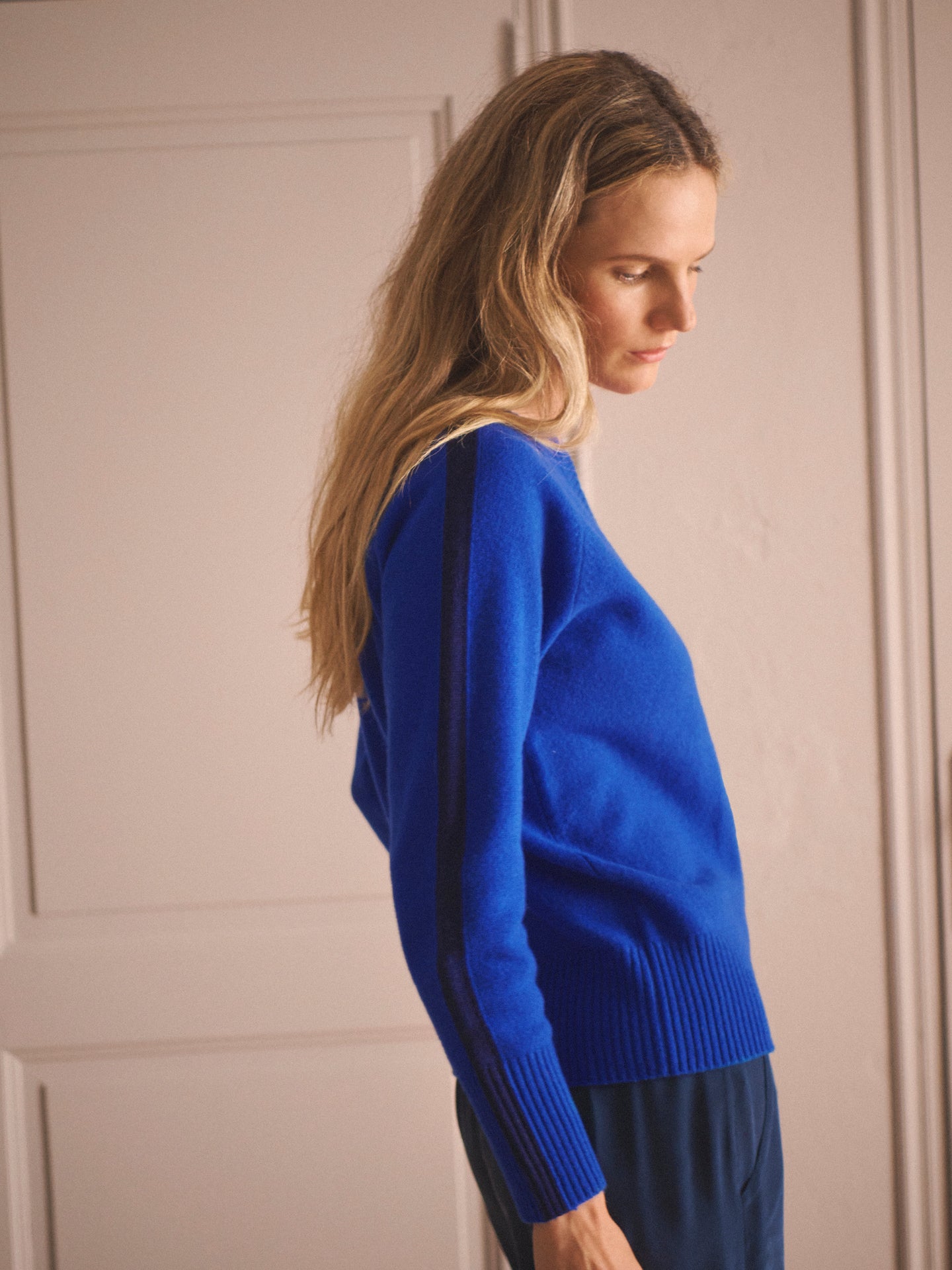 Salma side stripe sweater - Lapis Blue / Navy