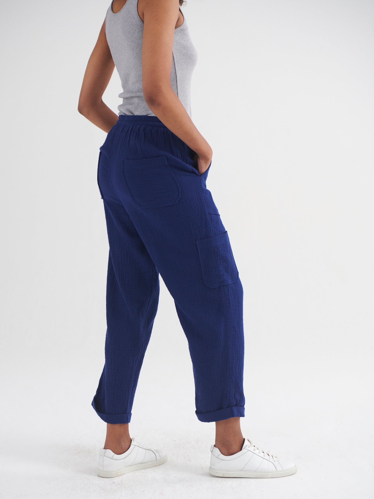 Mel cargo cropped leg trouser - Navy