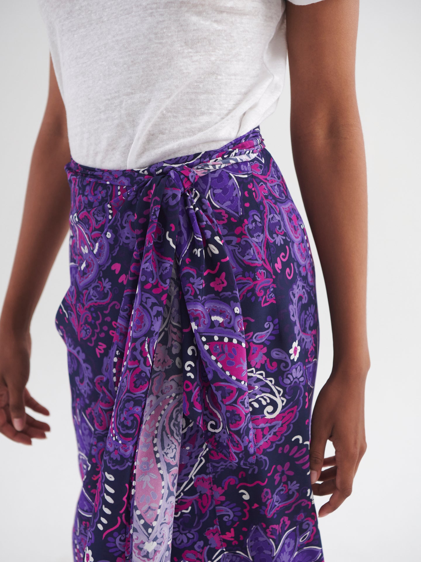 Himari silk giant painterly paisley skirt - Giant Paisley Navy