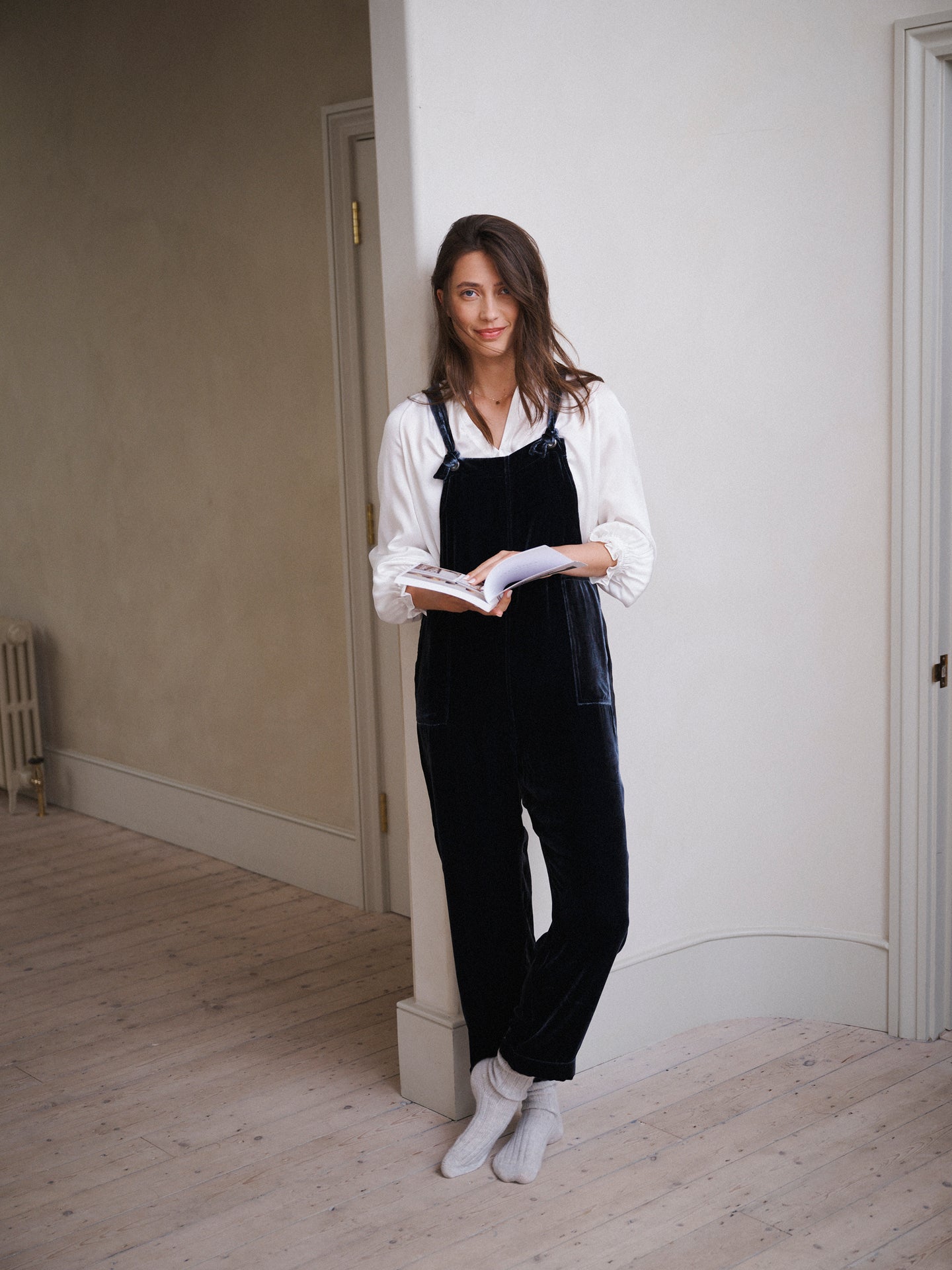 Camster velvet dungaree - Carbon