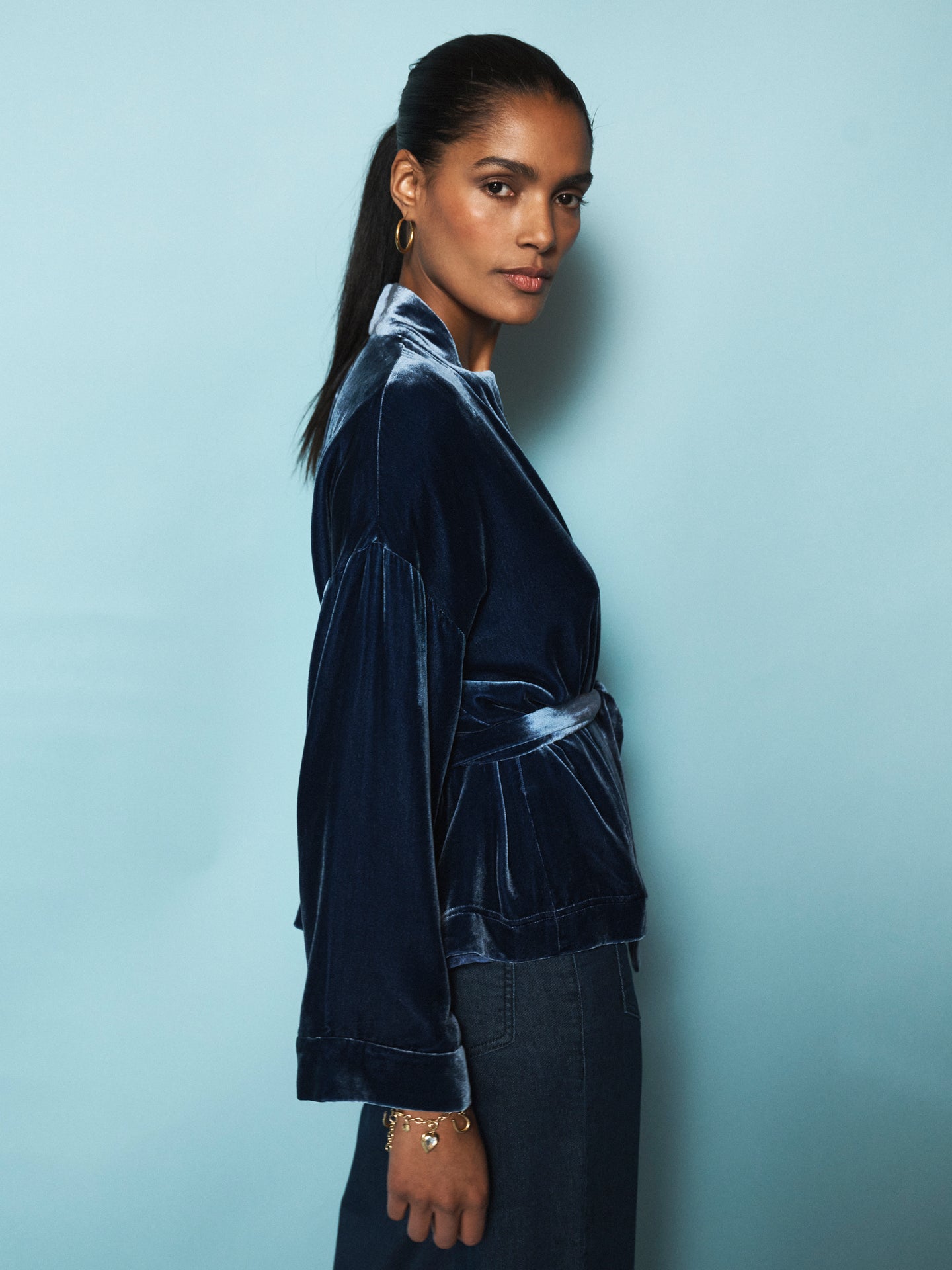 Butterfly silk blend velvet short kimono - Denim Blue