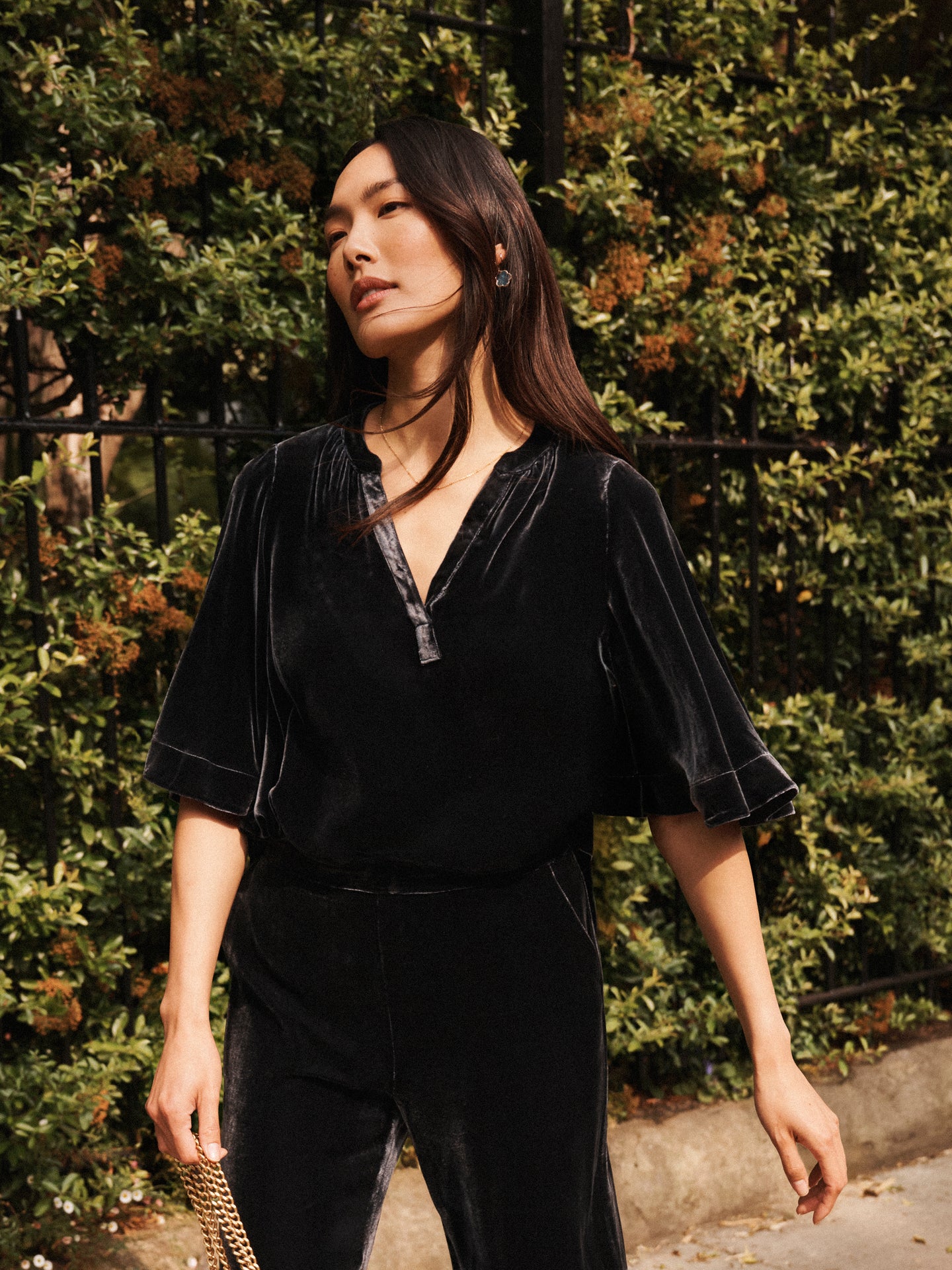 Leena silk blend velvet top - Carbon