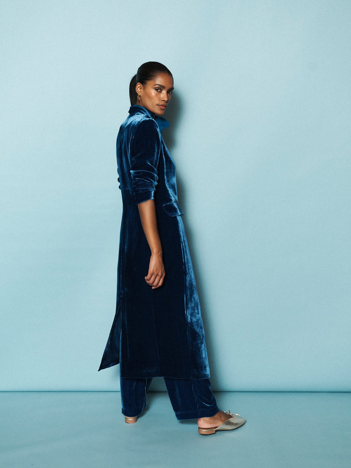 Odette silk blend velvet opera coat - Peacock
