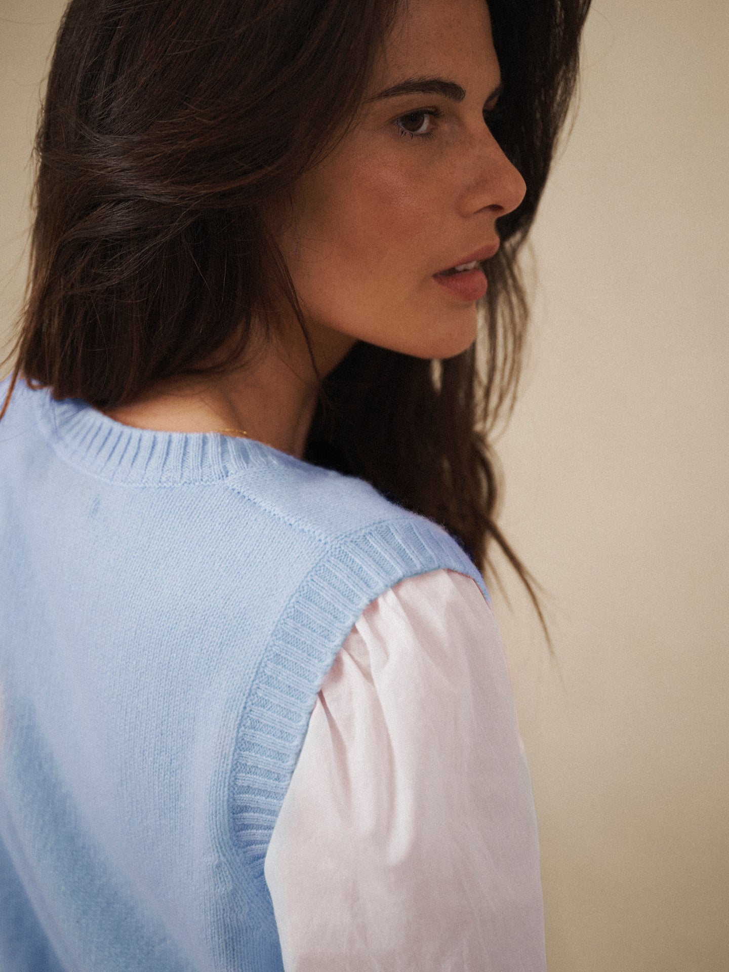 Vee cashmere tank - Soft Blue