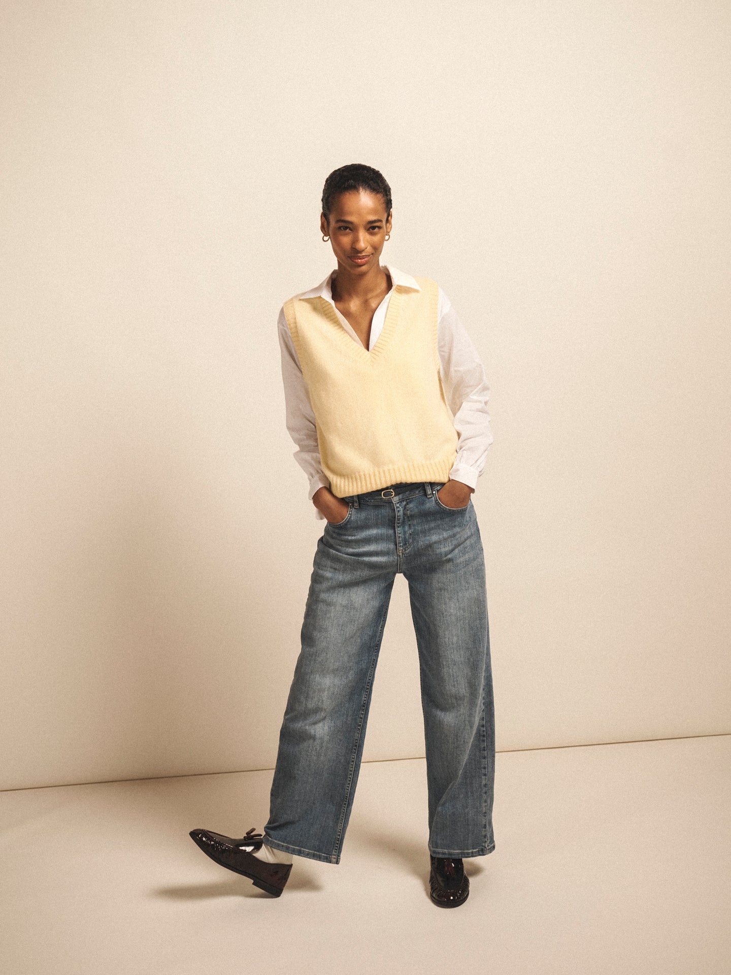 Vee cashmere tank - Buttermilk Yellow