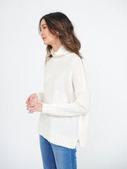 Jana funnel neck sweater with ribbed cuffs - Cream