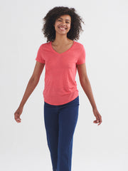 Charlie linen v-neck t-Shirt - Geranium | NRBY Clothing